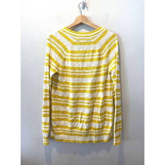 New GAP Striped Yellow Vneck Pullover Sweater - Picture 7 of 7